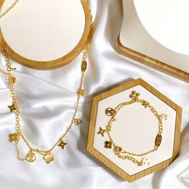 Ch*el necklaces